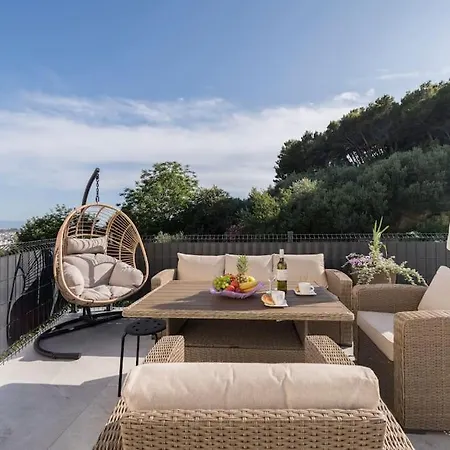 Mediterranea Private Pool Appartement *